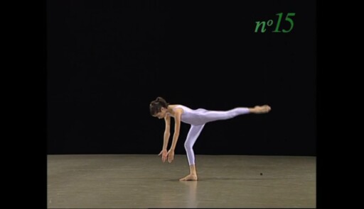 Miniature de la vidéo Epreuves de danse 1999. Danse contemporaine. Variation 15 fille