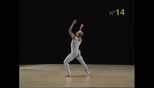 Miniature de la vidéo Epreuves de danse 2001. Danse jazz. Variation 14 garçon 2e option