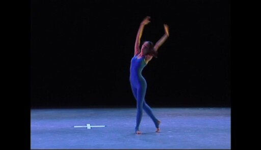 Miniature de la vidéo Epreuves de danse 2006. Danse contemporaine. Variation 12 fille 2e option