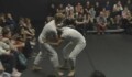 Miniature de la vidéo À bras le corps