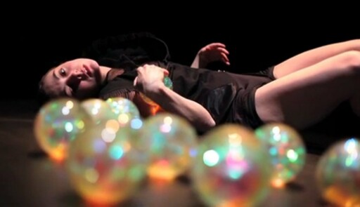 Miniature de la vidéo Globule, un solo pour deux – 2011